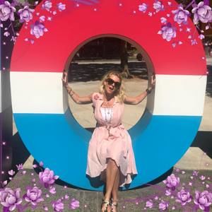 Meet your Posher, Nicole